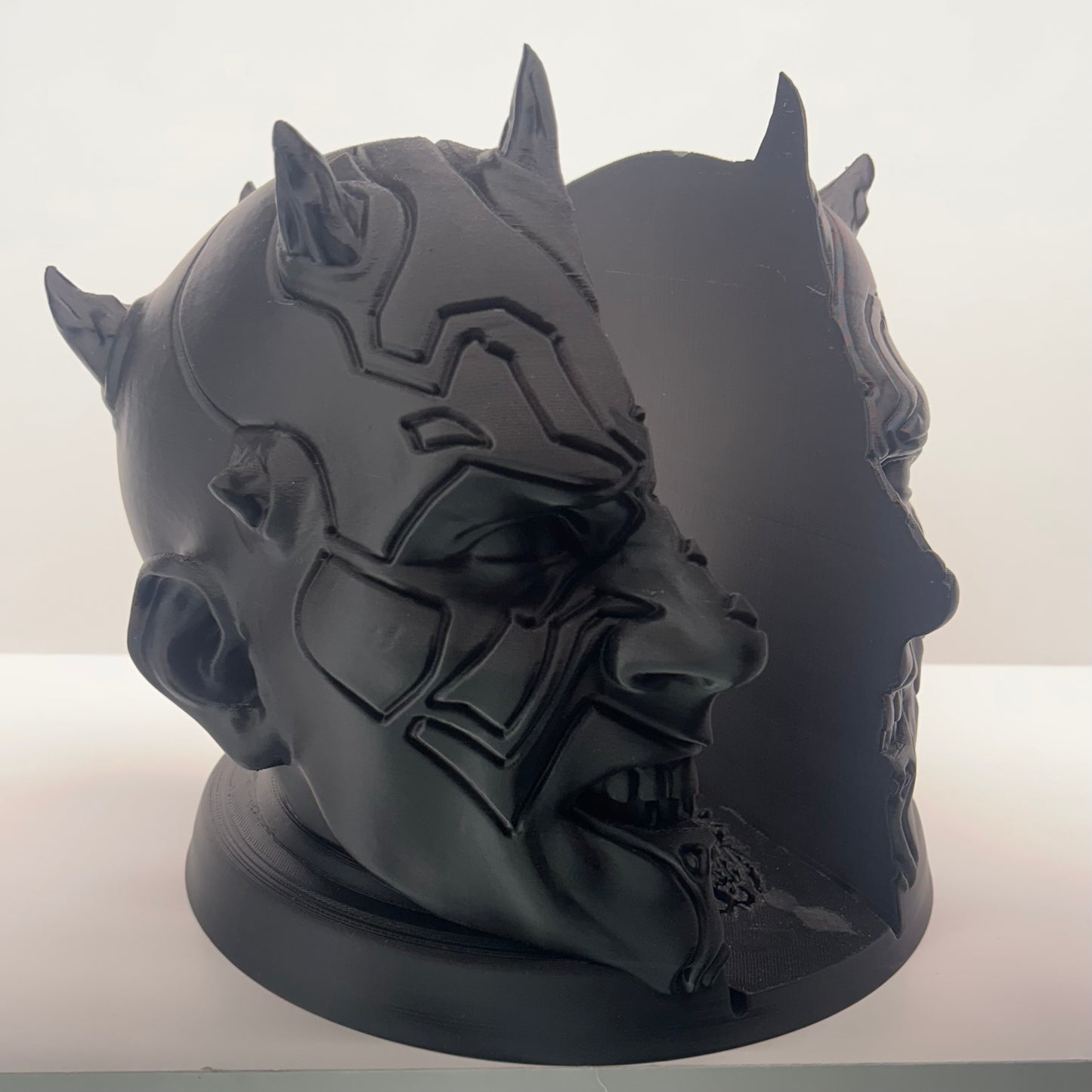 3D Printed Darth Maul Skeleton PS5 Stand | Dark Side Gaming Stand