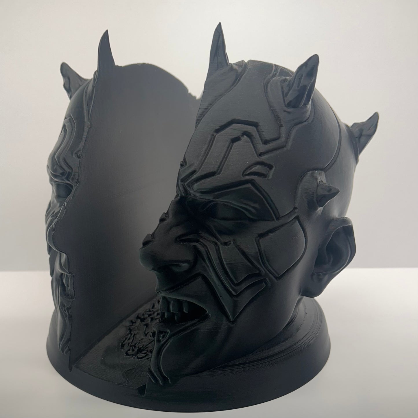 3D Printed Darth Maul Skeleton PS5 Stand | Dark Side Gaming Stand