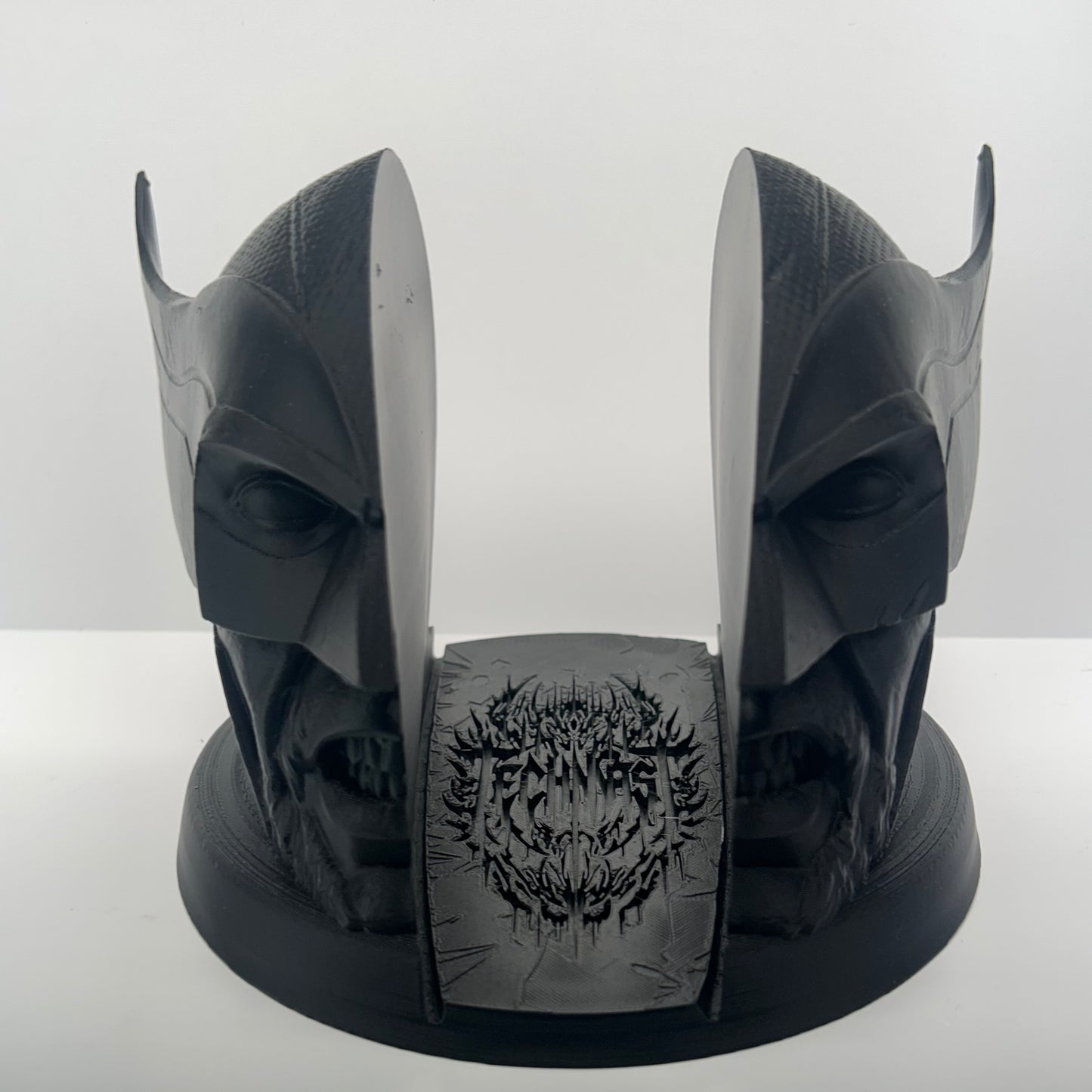 Exclusive Wolverine Stand – 3D Printed X-Men Collectible for Fans & Decor