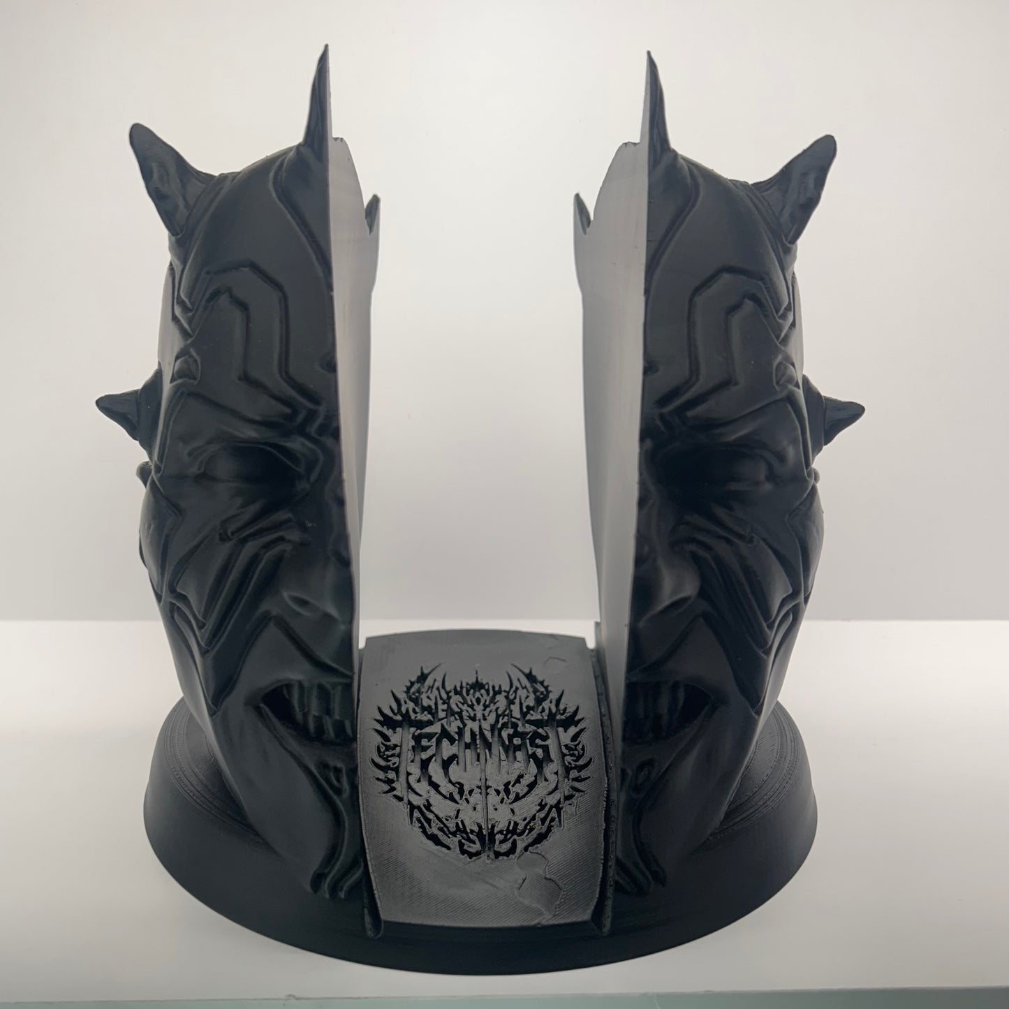3D Printed Darth Maul Skeleton PS5 Stand | Dark Side Gaming Stand