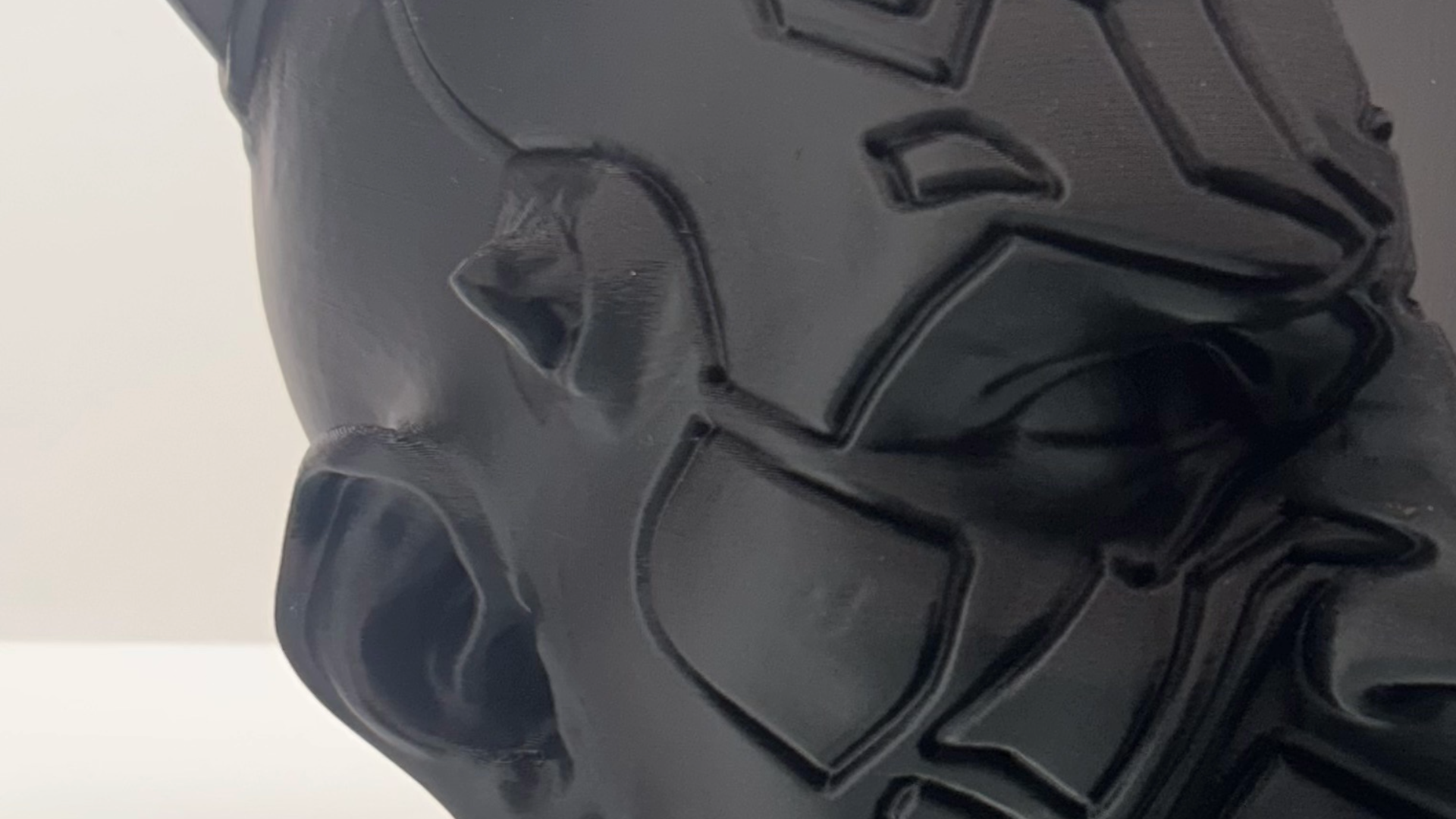 Complex Sculpted Helmet Design See the complexity and precision achievable with Technast’s standard FDM printers. This sculpted helmet features detailed textures and sharp edges, demonstrating our commitment to quality in print on smaller scales.