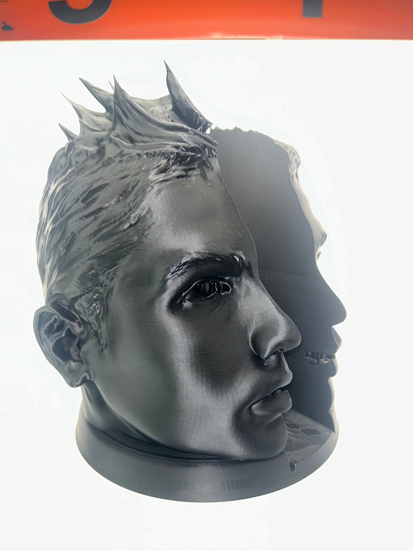 Exclusive Christiano Ronaldo Stand – 3D Printed Football Collectible for Fans & Decor