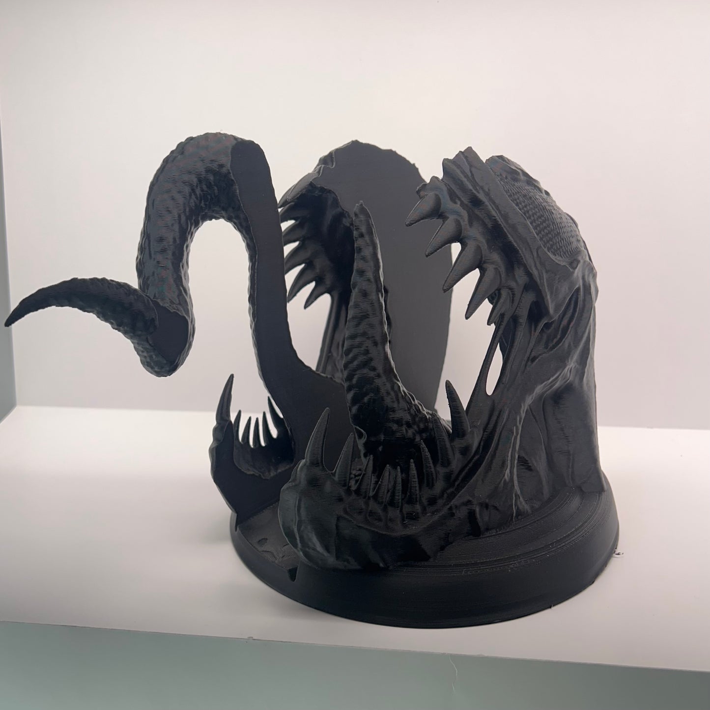3D Printed Venom PlayStation 5 Stand – Exclusive Venom