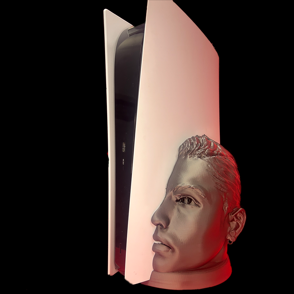 Exclusive Christiano Ronaldo Stand – 3D Printed Football Collectible for Fans & Decor - TechNast