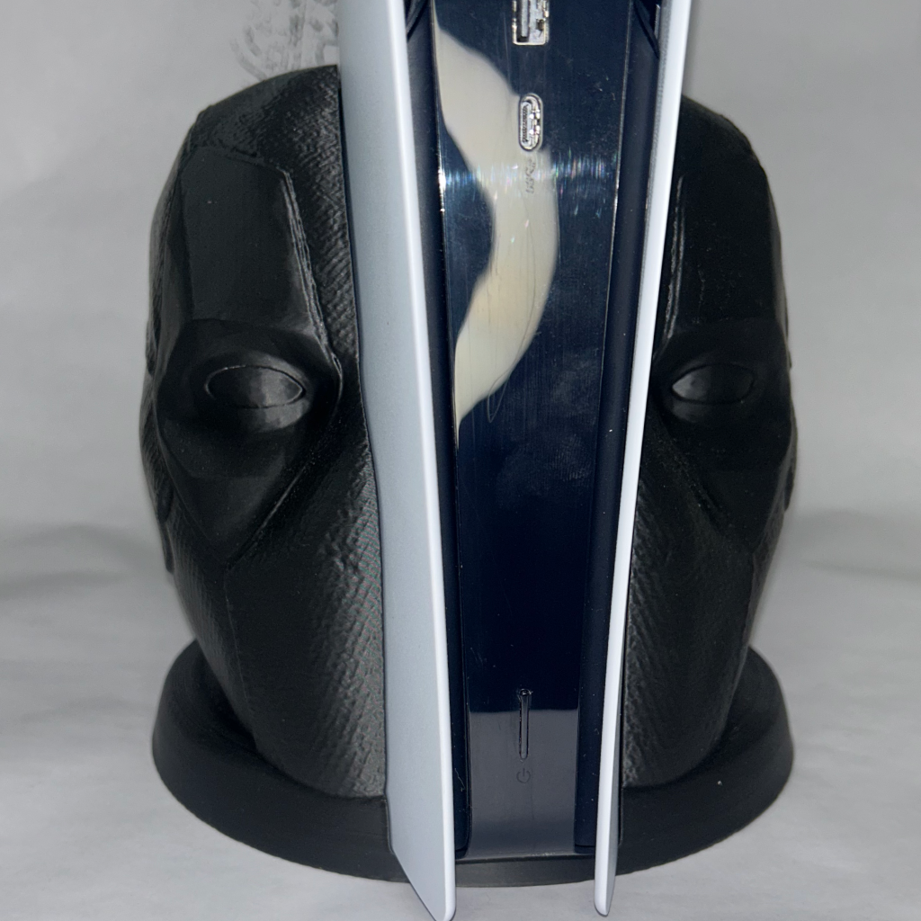 Exclusive Deadpool Stand – 3D Printed Marvel Antihero Collectible for Fans & Decor